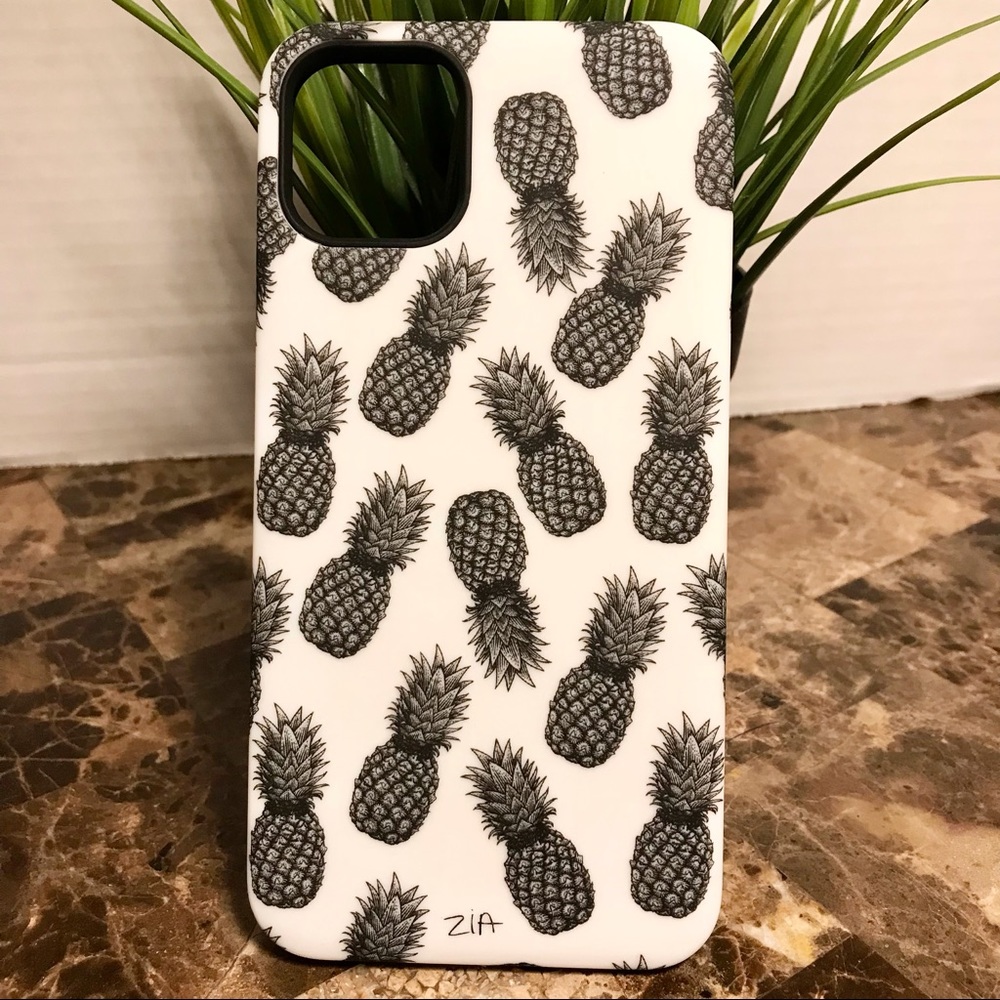 iPhone 11 Pro Max Case Pineapple